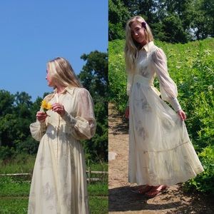 Vintage Gunne Sax Dotted Rose Pattern Dress